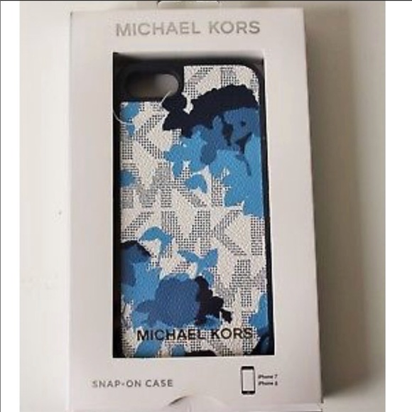 Michael Kors Snap On Case for Iphone 7/8 - Picture 2 of 3